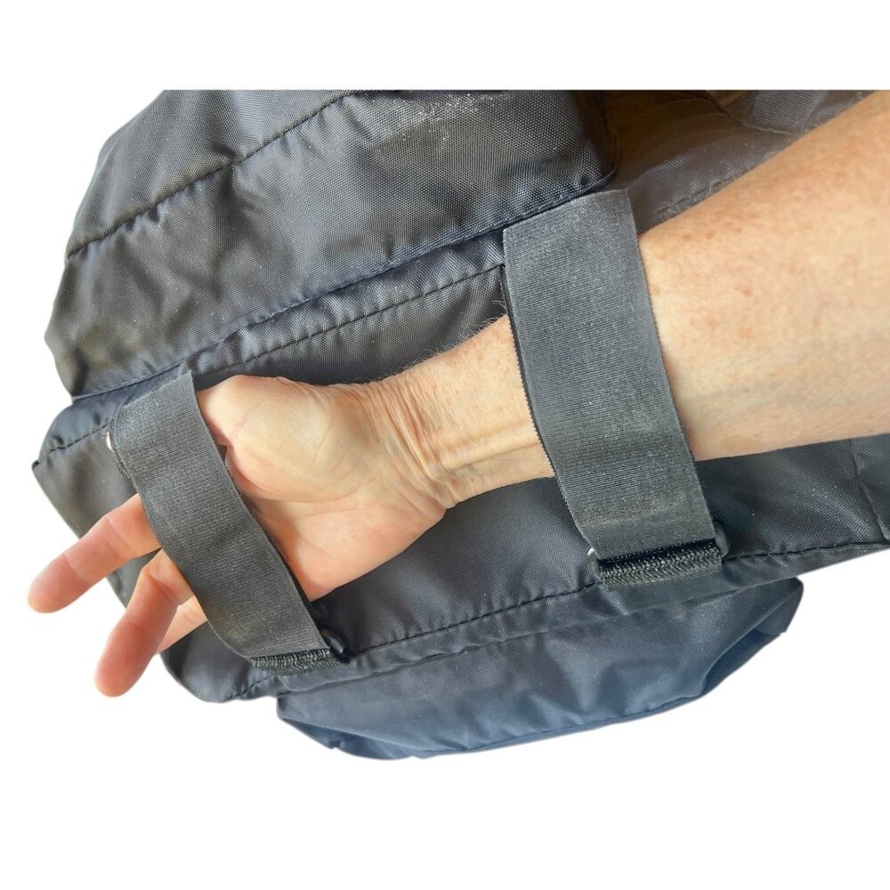 L.L. Bean Camera Case Padded Black Nylon Bag Elastic and Hook & Loop Straps - Picture 8 of 16